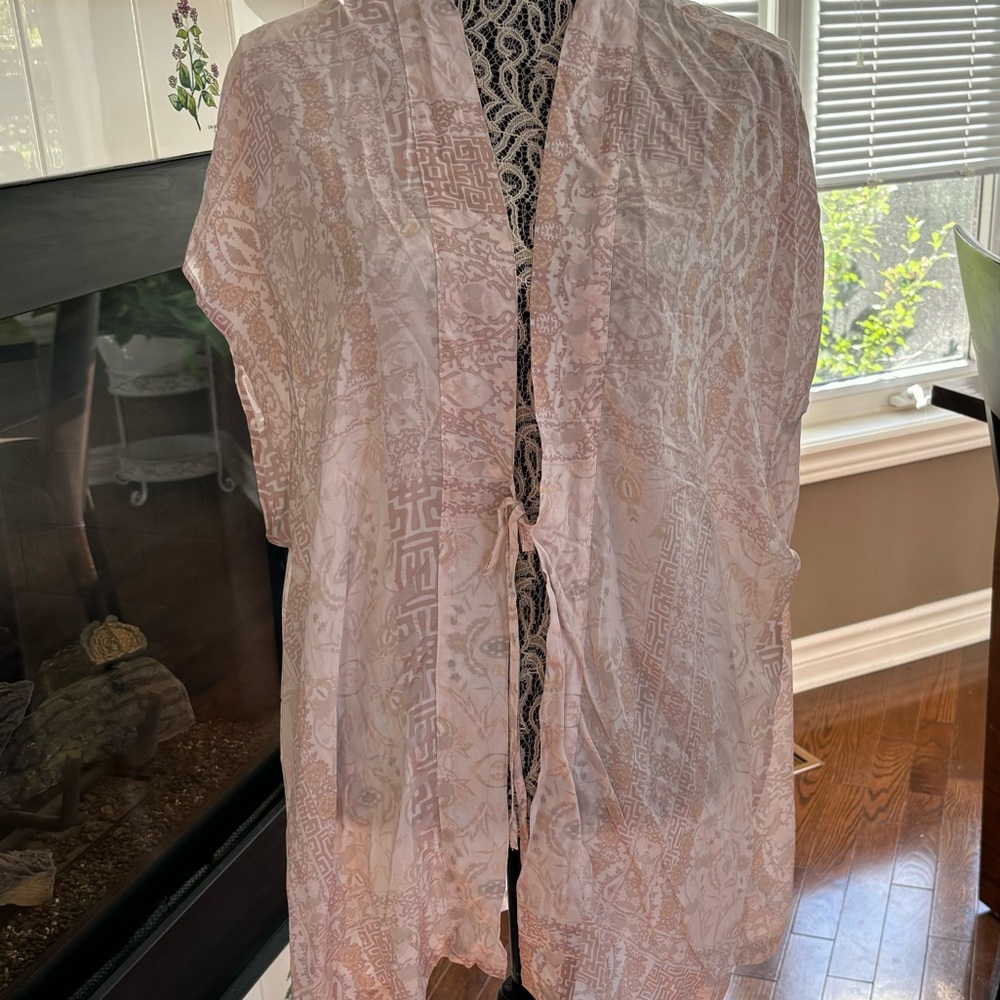 NWT Victoria’s Secret Cover-up